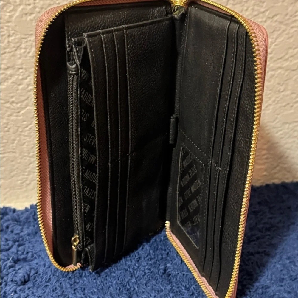 Steve Madden Pink Wristlet Clutch